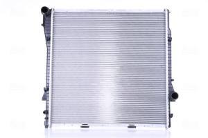 Su Radyatoru Bmw E53 01- 