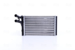 Kalorifer Radyatoru Vag 80 A4 Passat 93- 